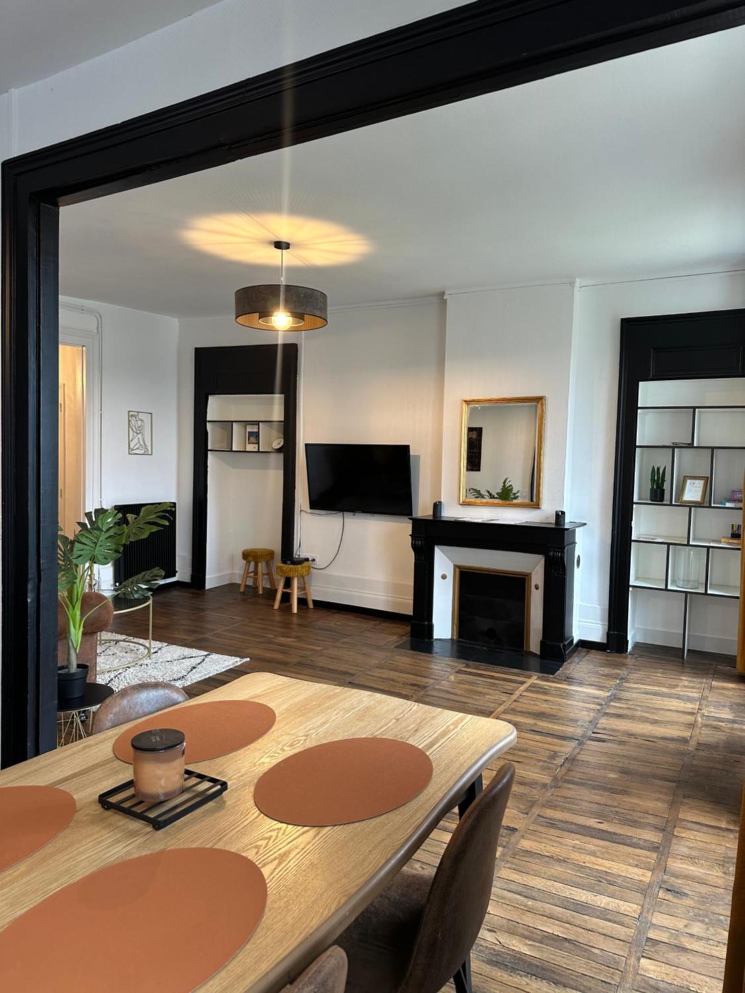 Apartment Le Square Vue Sur La Sauldre: Chateaux Et Beauval *